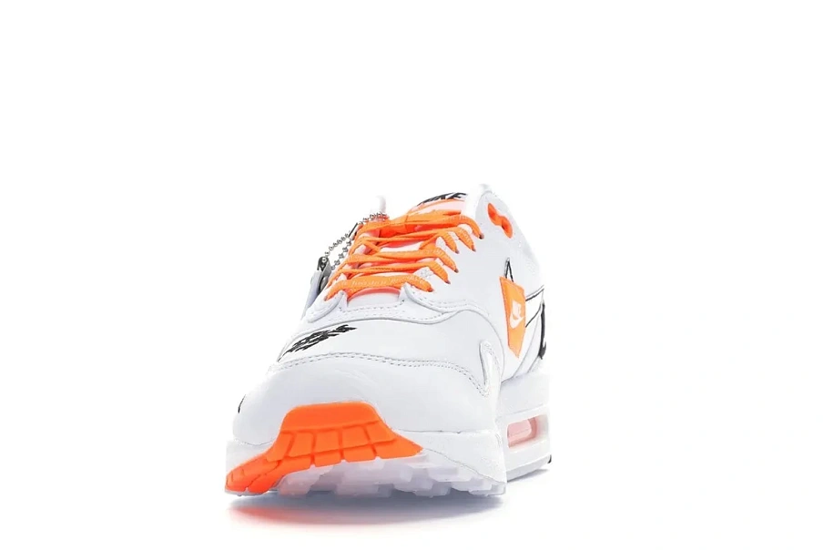 Фото № 2 с приближением к товару «‎Nike Air Max 1 Just Do It White »