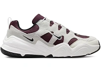 Фото № 1 с приближением к товару «‎Nike Tech Hera»
