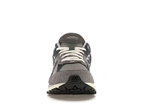 Фото № 2 с приближением к товару «‎New Balance 2002R»