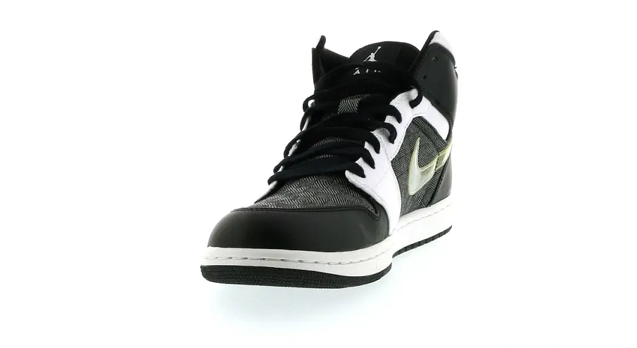 Фото № 2 с приближением к товару «‎Jordan 1 Retro Fathers Day Black White»