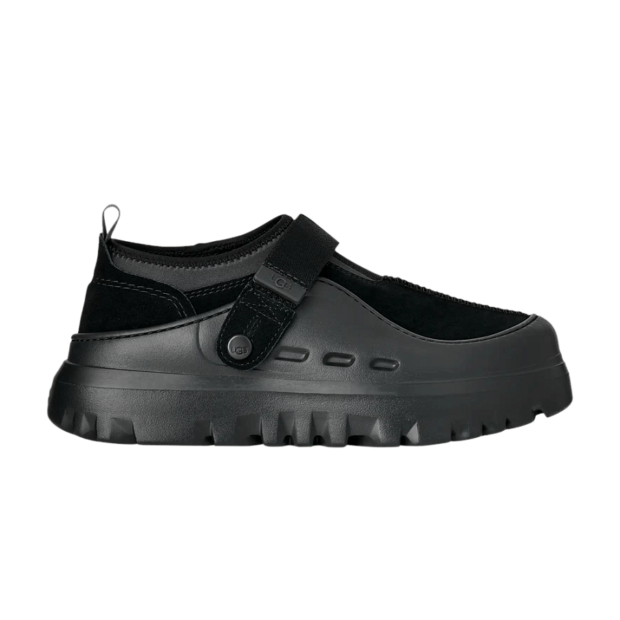 Фото № 1 с приближением к товару «‎UGG PeakMod Lowcut Black»