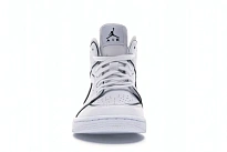 Фото № 2 с приближением к товару «‎Jordan 1 Mid Iridescent Reflective White »