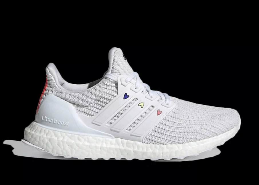 Фото № 1 с приближением к товару «‎adidas Ultra Boost 4.0 DNA Hearts Pack White »