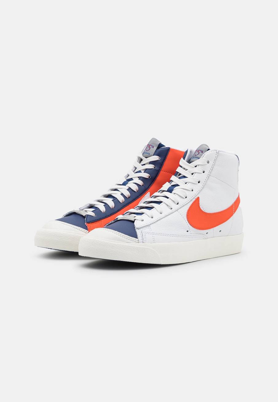 Фото № 3 с приближением к товару «‎Nike Blazer ’77 Emb »