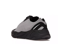 Фото № 4 с приближением к товару «‎adidas Yeezy Boost 700 MNVN Metallic»