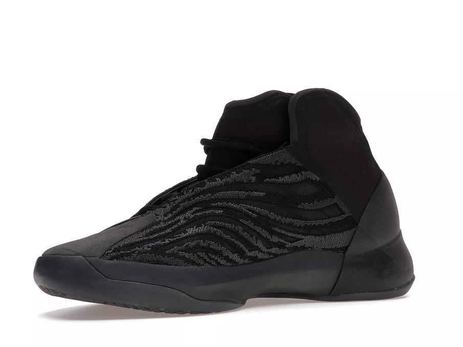 Фото № 3 с приближением к товару «‎adidas Yeezy QNTM Onyx»