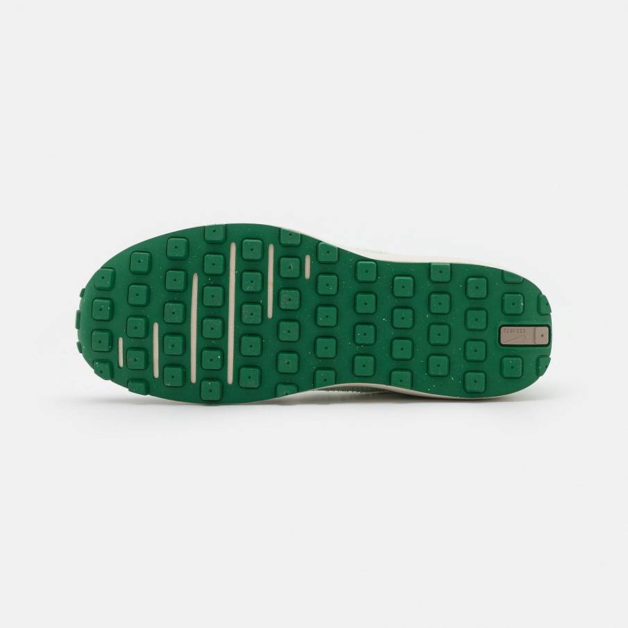 Фото № 5 с приближением к товару «‎Nike W Waffle One Ess »