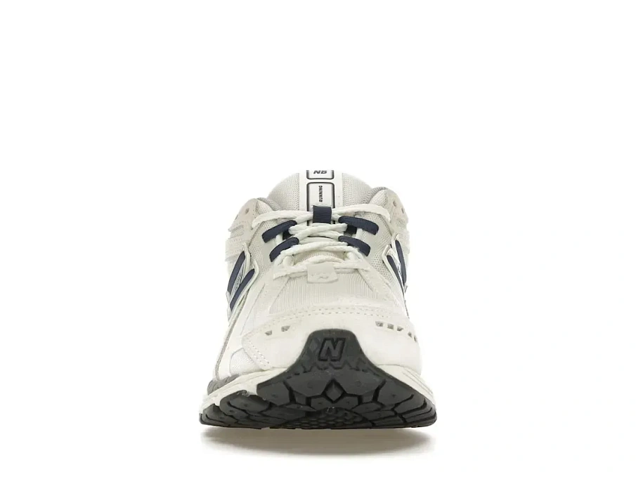 Фото № 2 с приближением к товару «‎New Balance 1906R»