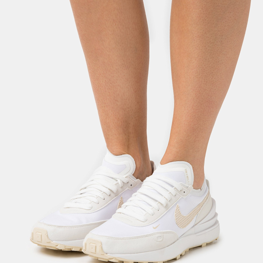 Фото № 2 с приближением к товару «‎Nike Waffle One Ess »