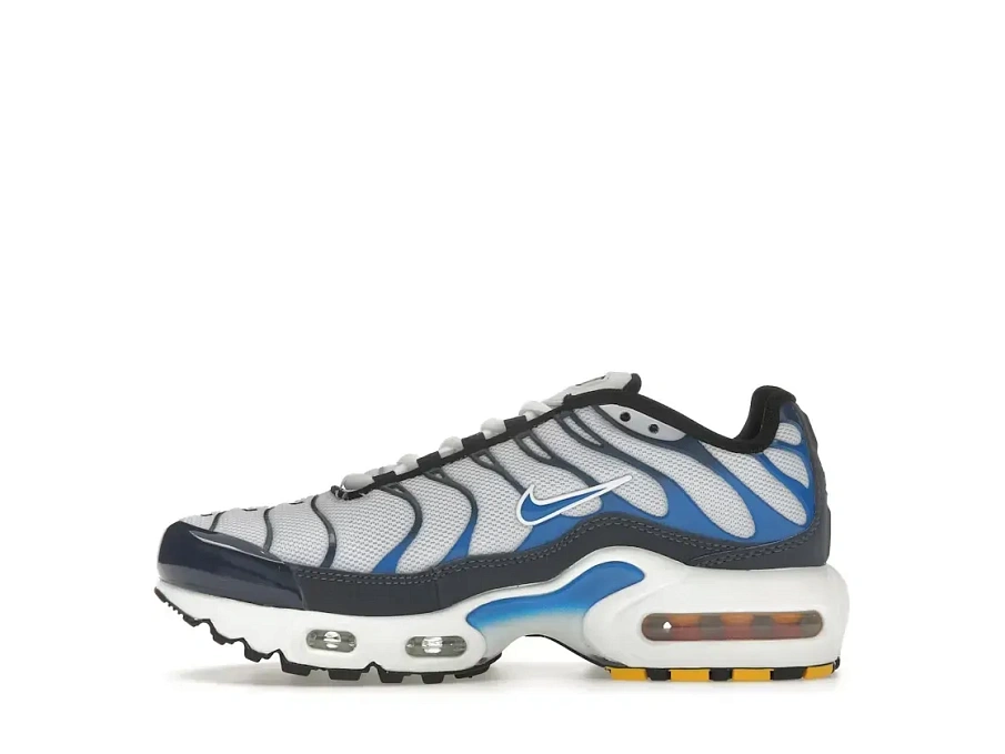 Фото № 3 с приближением к товару «‎Nike Air Max Plus»