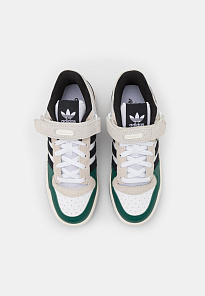 Фото № 3 с приближением к товару «‎Adidas Forum »