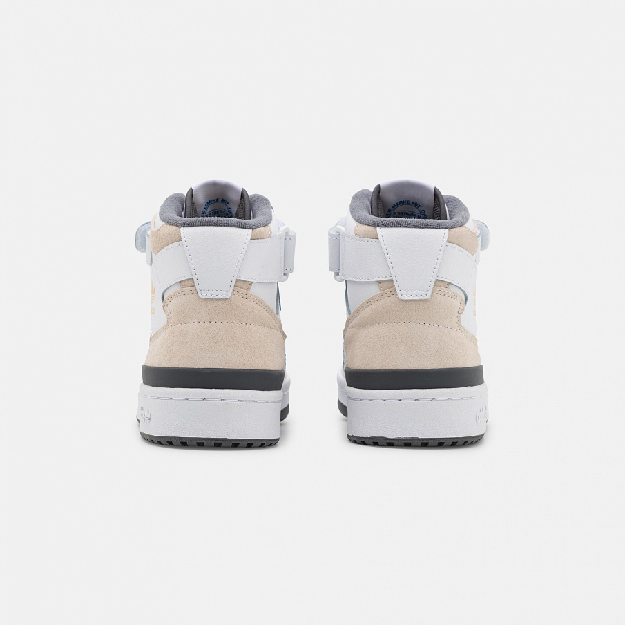 Фото № 3 с приближением к товару «‎Adidas Forum »