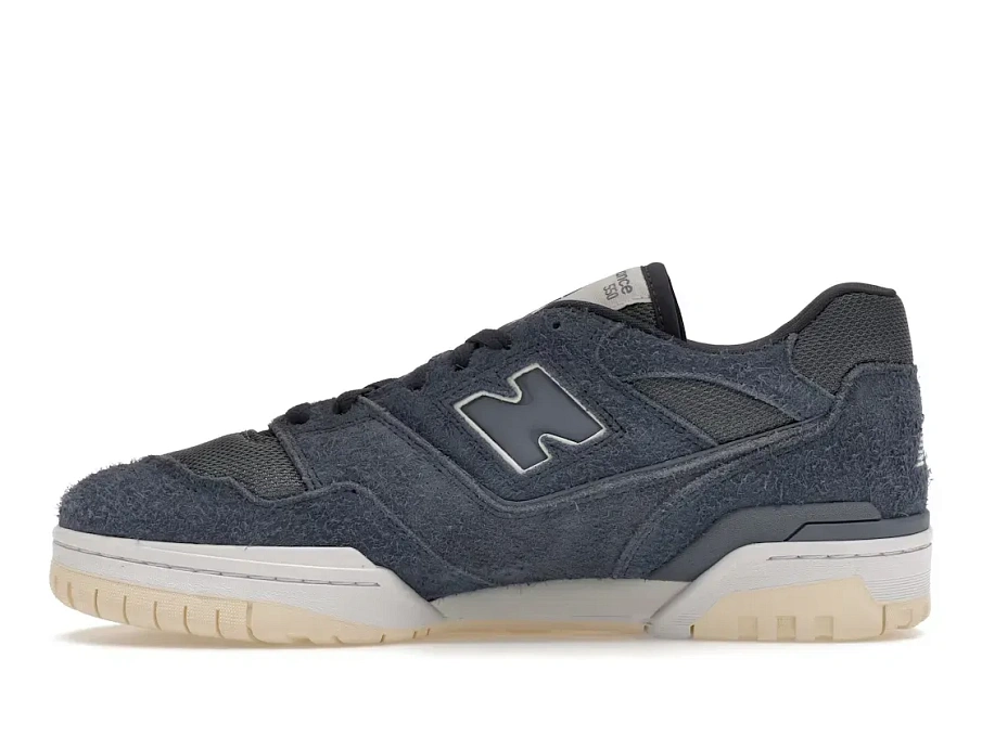 Фото № 3 с приближением к товару «‎New Balance 550»