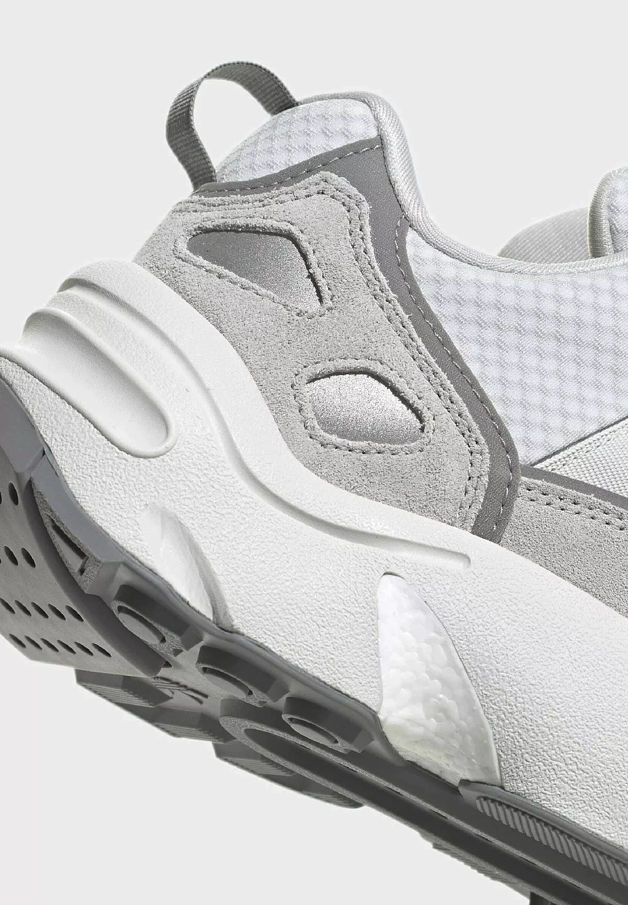 Фото № 3 с приближением к товару «‎ZX 22 BOOST UNISEX»