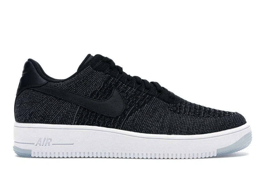 Фото № 1 с приближением к товару «‎Nike Air Force 1 Flyknit Low Black White»