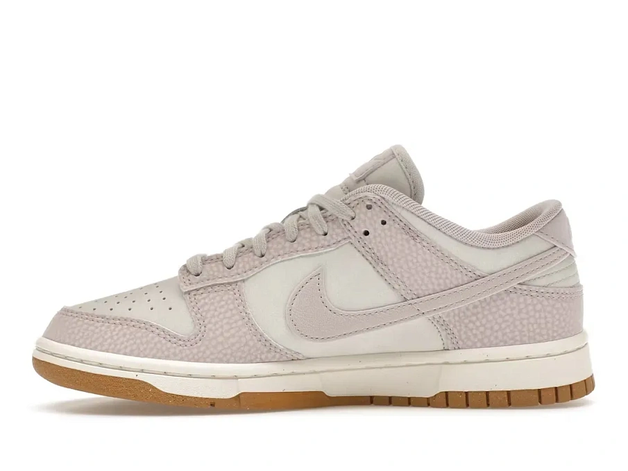 Фото № 3 с приближением к товару «‎Nike Dunk Low PRM Next Nature»