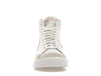 Фото № 2 с приближением к товару «‎Nike Blazer Mid 77»