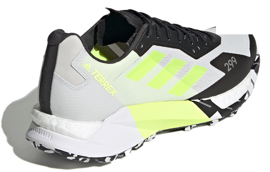 Фото № 4 с приближением к товару «‎adidas Terrex Agravic Ultra WhiteBlackYellow»