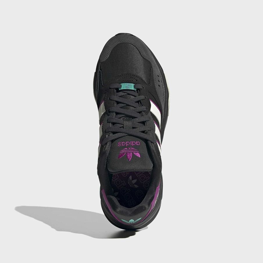Фото № 3 с приближением к товару «‎Adidas Retropy F90 »