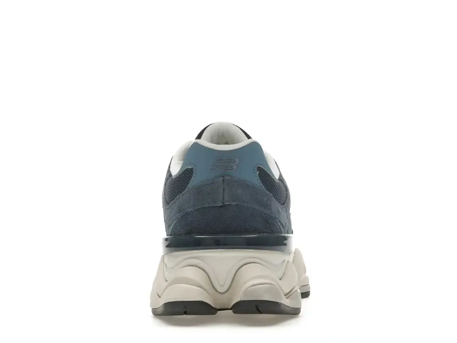 Фото № 4 с приближением к товару «‎New Balance 9060»