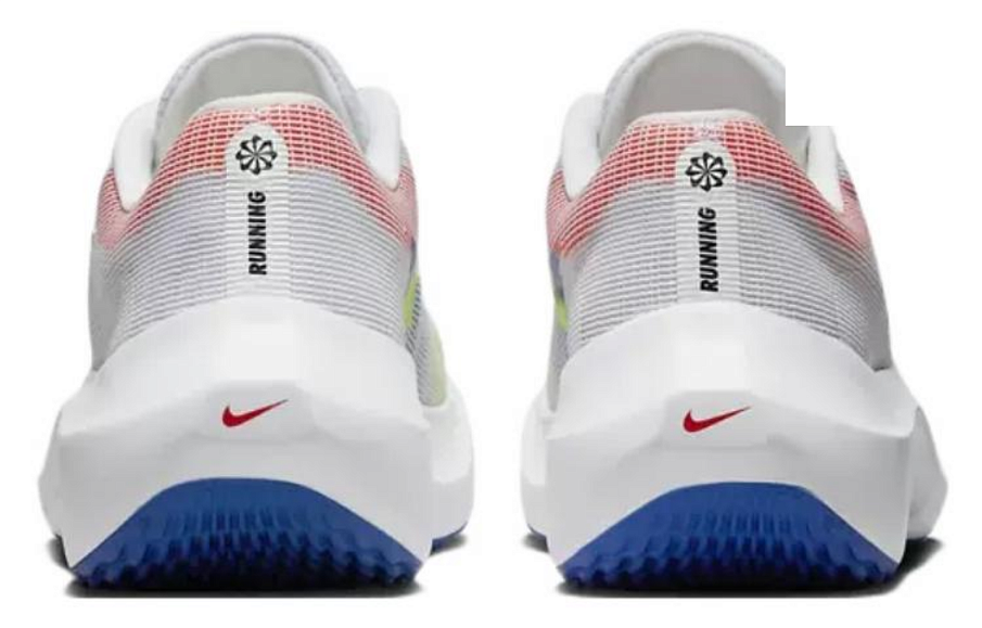 Фото № 3 с приближением к товару «‎ Nike Zoom Fly 5 Running shoes»