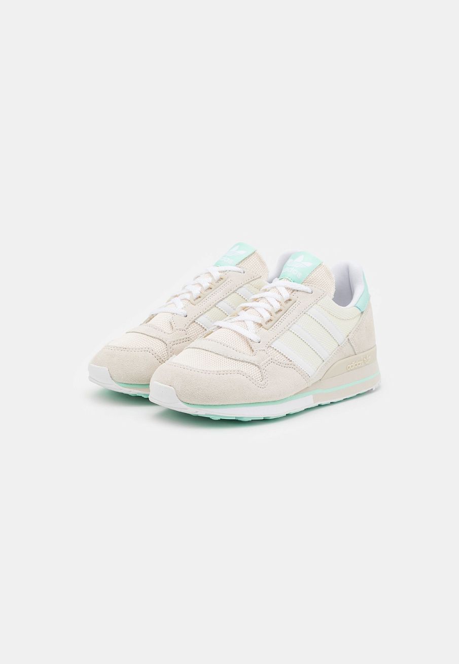 Фото № 3 с приближением к товару «‎Adidas ZX 500 »