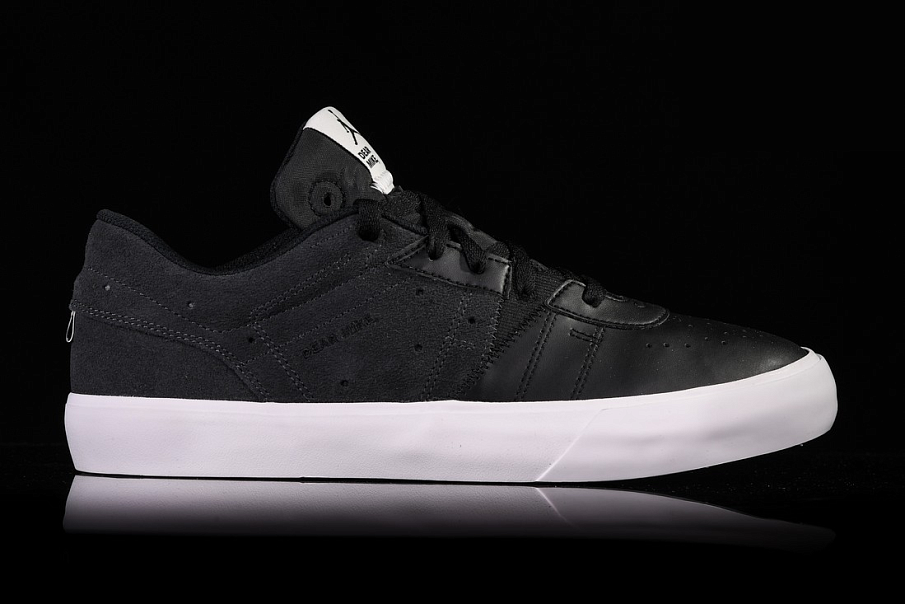 Фото № 3 с приближением к товару «‎Nike Air Jordan Series 01 Dear Mark »