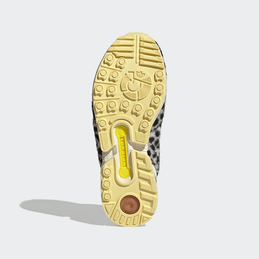 Фото № 5 с приближением к товару «‎Кроссовки Adidas SPAD111A231-A11»