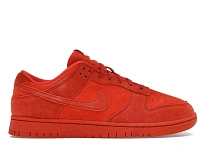 Фото № 1 с приближением к товару «‎Nike Dunk Low»