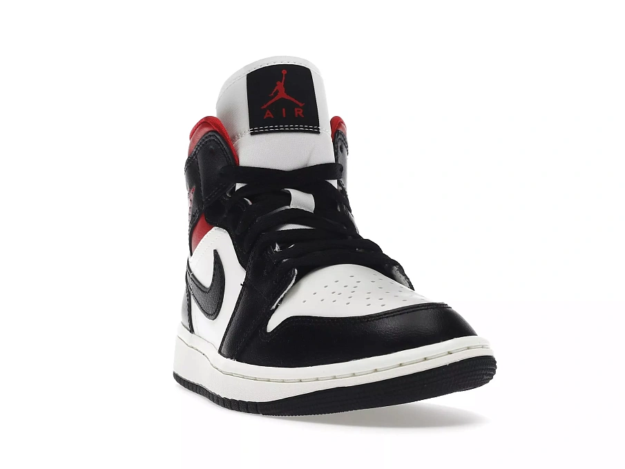 Фото № 1 с приближением к товару «‎Jordan 1 Mid Gym Red Panda »