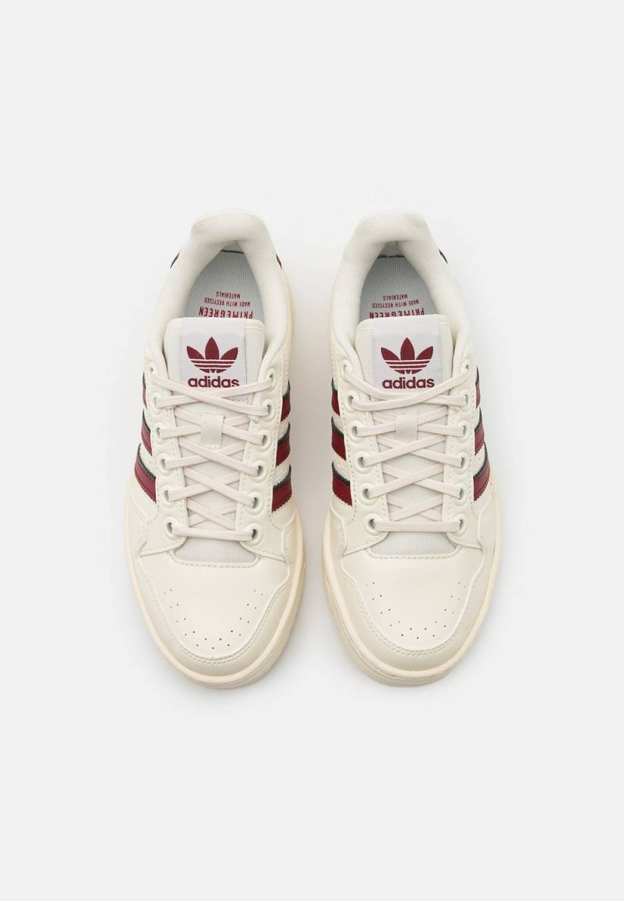 Фото № 4 с приближением к товару «‎Adidas Ny 90 »