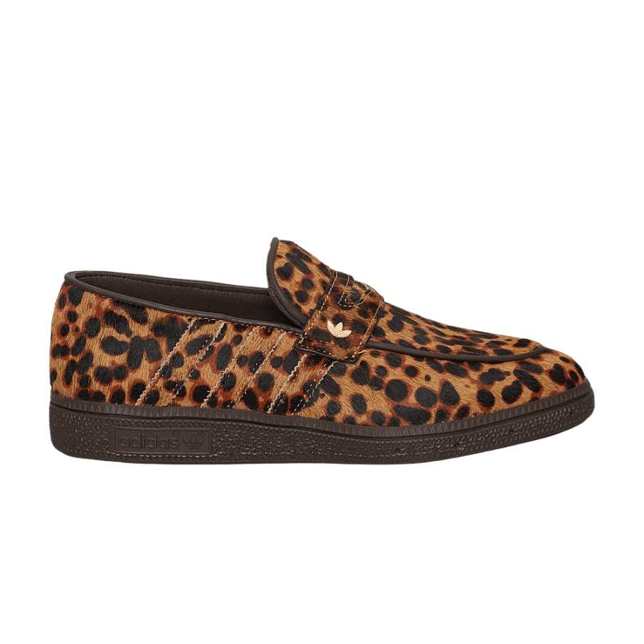 Фото № 1 с приближением к товару «‎adidas Women's Handball Spezial Loafer Magic Beige Core Black Dark Brown»