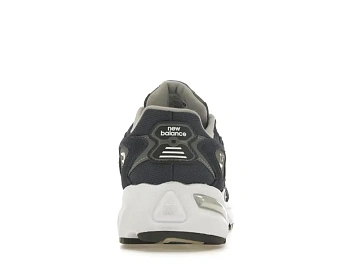 New Balance 725 - 4