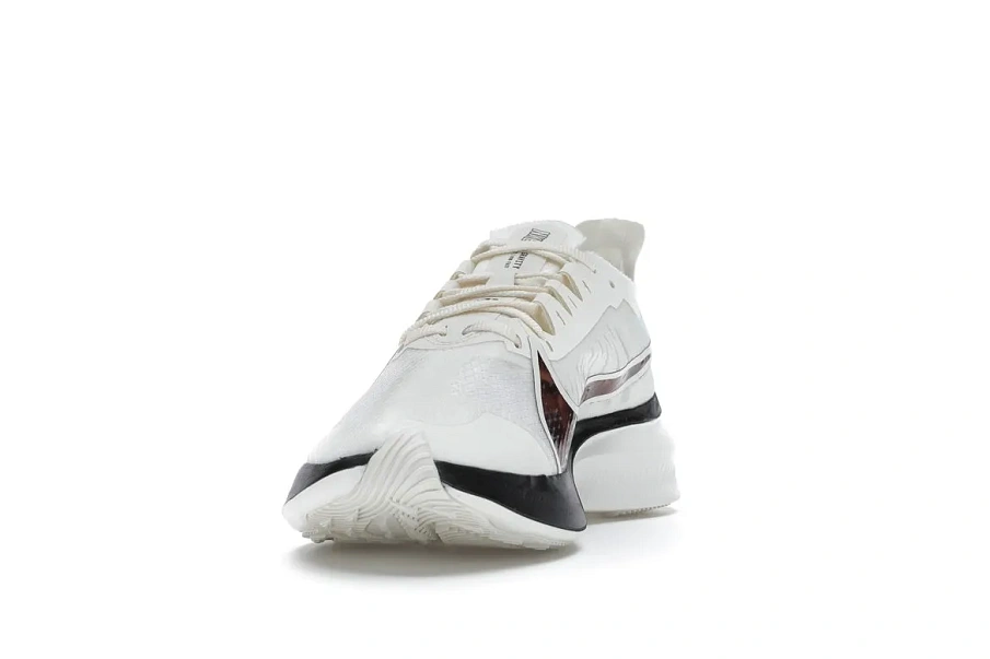 Фото № 3 с приближением к товару «‎Nike Zoom Gravity Sail »