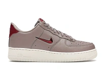 Фото № 1 с приближением к товару «‎Nike Air Force 1 Low Jewel Taupe Red Crush»