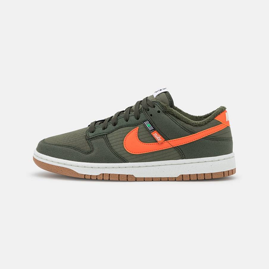 Фото № 1 с приближением к товару «‎Nike Dunk Retro »