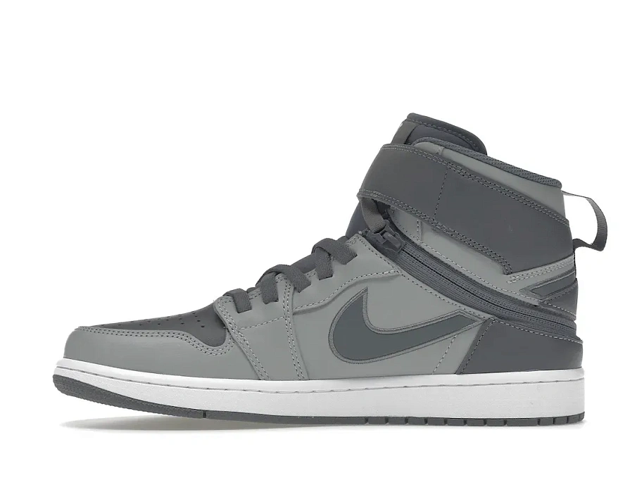 Фото № 3 с приближением к товару «‎Jordan 1 High FlyEase Light Smoke Grey»