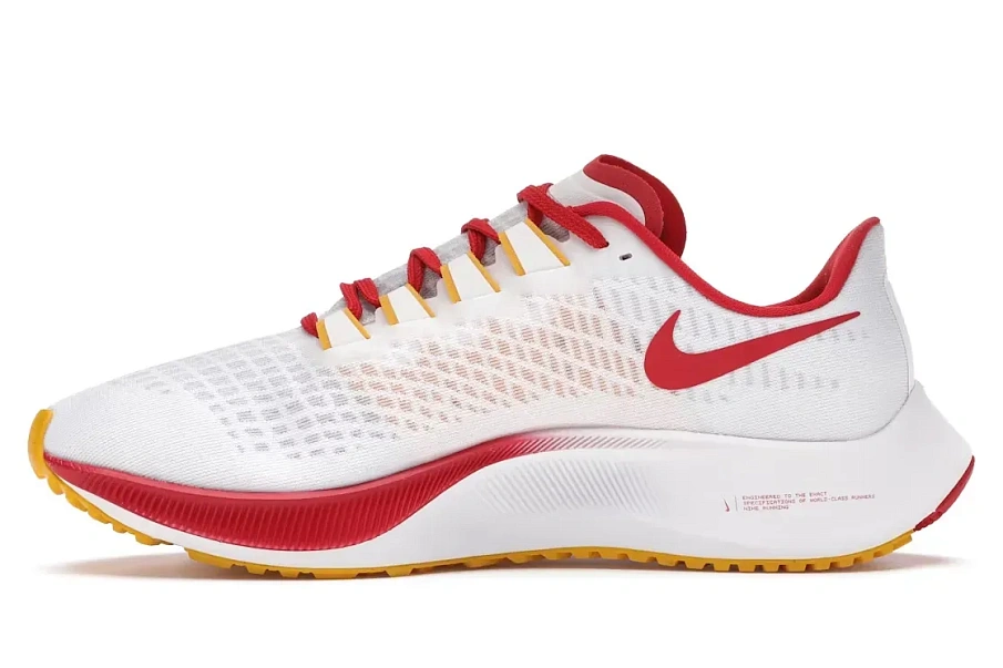 Фото № 3 с приближением к товару «‎Nike Air Zoom Pegasus 37»
