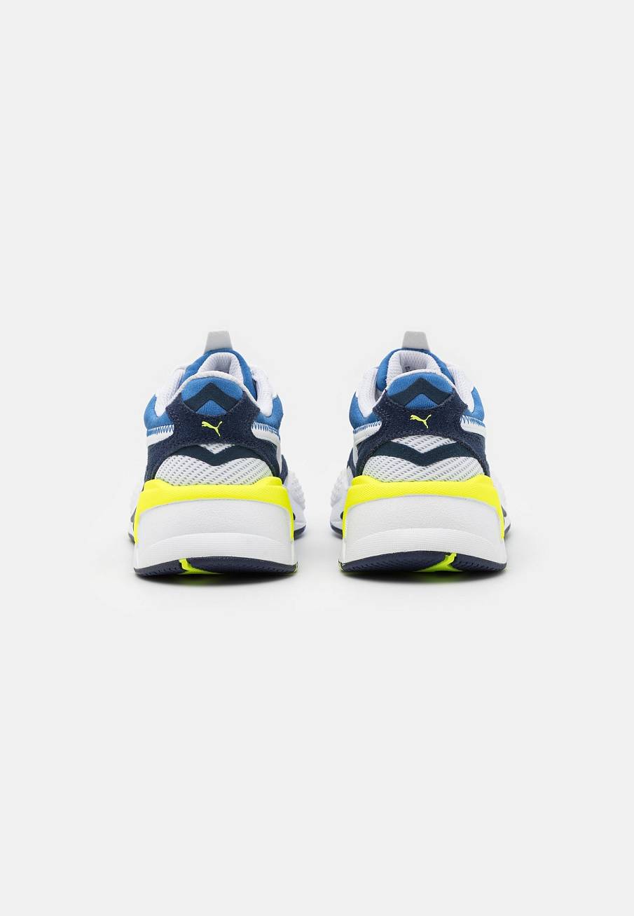 Фото № 3 с приближением к товару «‎Puma Twill Airmesh »