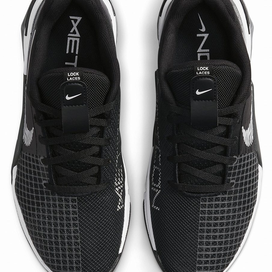 Фото № 3 с приближением к товару «‎Nike»