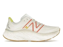 Фото № 1 с приближением к товару «‎New Balance Fresh Foam X More V4»