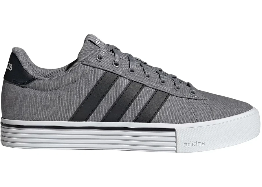 Фото № 1 с приближением к товару «‎adidas Daily 4.0»