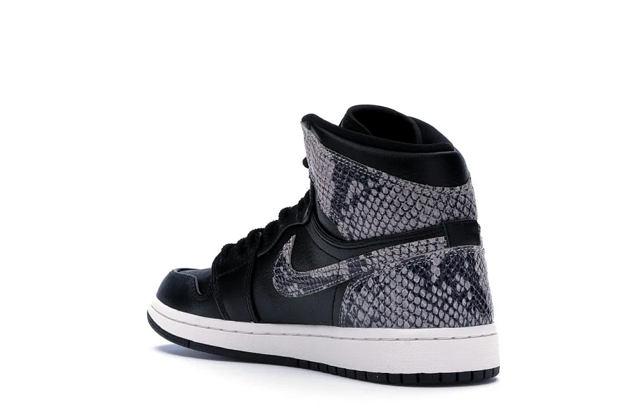 Фото № 6 с приближением к товару «‎Jordan 1 Retro High Black Snake »