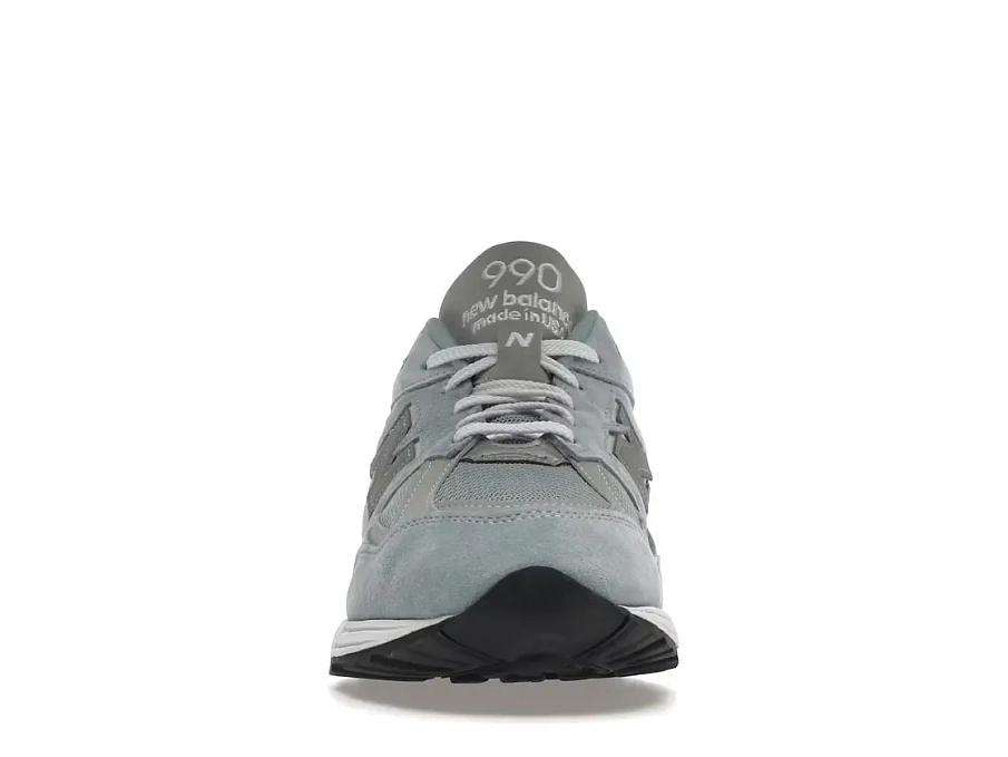 Фото № 2 с приближением к товару «‎New Balance 990v2»