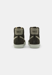 Фото № 4 с приближением к товару «‎Nike Blazer ’77 »