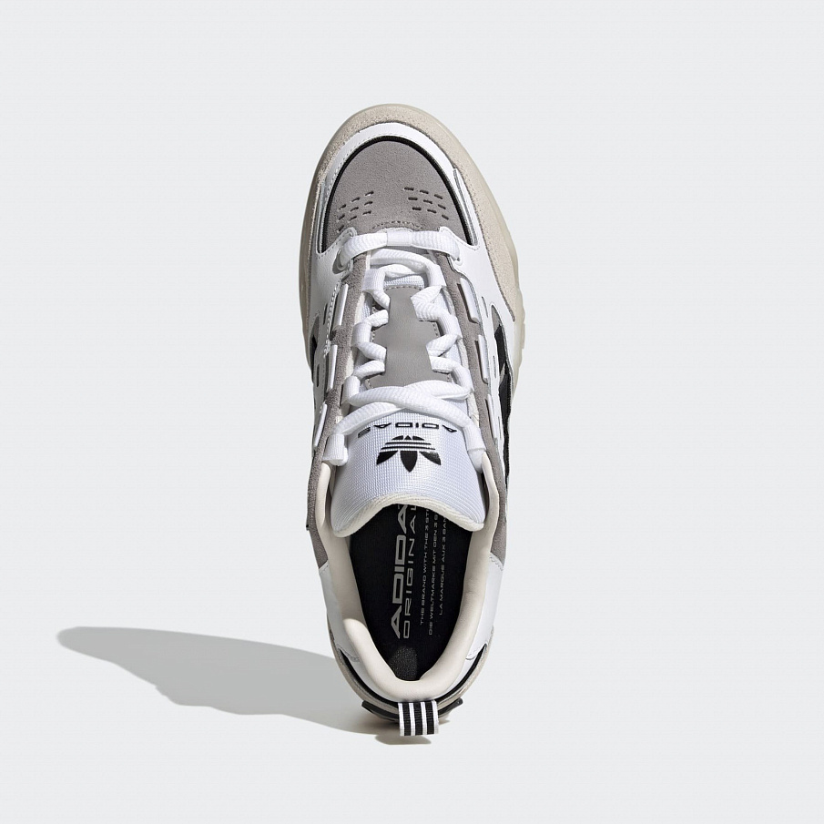 Фото № 3 с приближением к товару «‎Adidas »