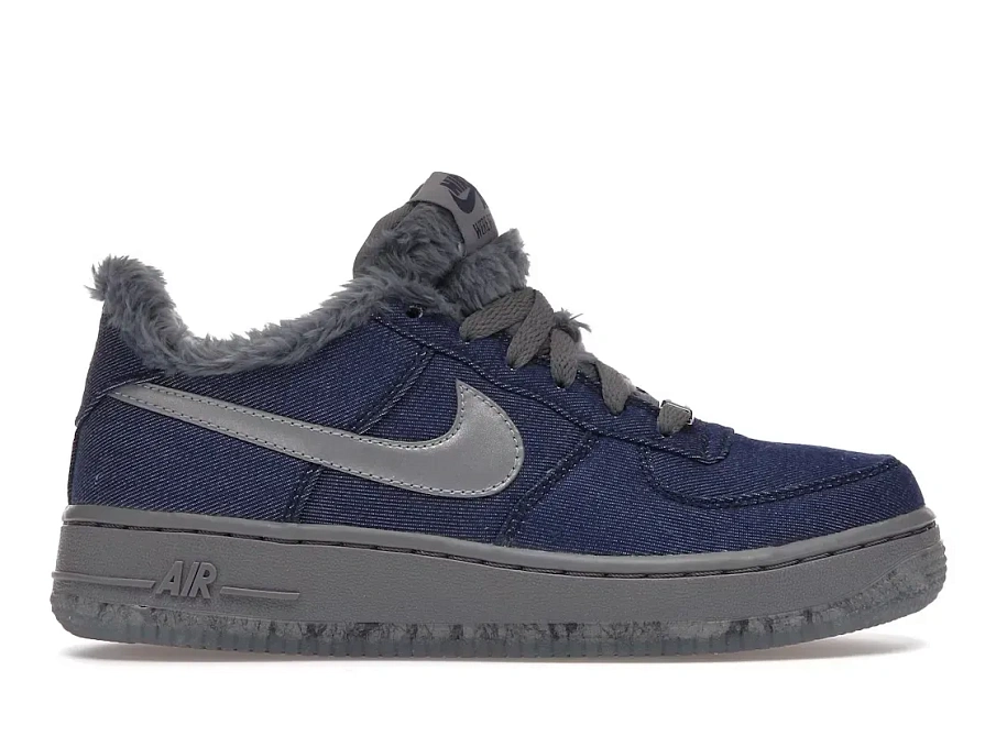 Фото № 1 с приближением к товару «‎Nike Air Force 1 Low»