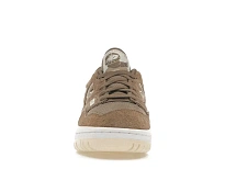 Фото № 2 с приближением к товару «‎New Balance 550»
