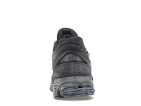 Фото № 4 с приближением к товару «‎New Balance 2002R»