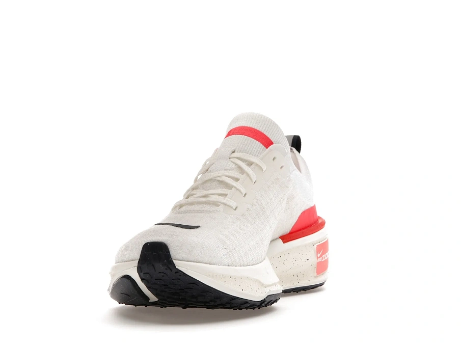 Фото № 2 с приближением к товару «‎Nike Invincible Run 3 White Bright Crimson»